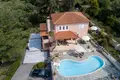 6 bedroom villa 360 m² Kalandra, Greece