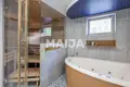 Casa 8 habitaciones 381 m² Laukaa, Finlandia
