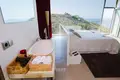 4-Schlafzimmer-Villa 325 m² Benidorm, Spanien