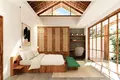 2 bedroom Villa 200 m² Wana Giri, Indonesia