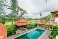 Villa de tres dormitorios 391 m² Phuket, Tailandia