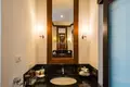 4 bedroom Villa 320 m² Choeng Thale, Thailand