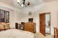 Castle 2 229 m² Sentjernej, Slovenia
