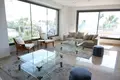 Mieszkanie 3 pokoi 135 m² Jermasoja, Cypr