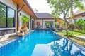 3-Schlafzimmer-Villa 225 m² Phuket, Thailand