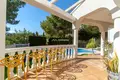 Villa de 4 dormitorios 337 m² Altea, España