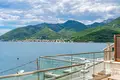 2 bedroom apartment 91 m² Tivat, Montenegro