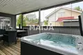 Dom 5 pokojów 142 m² Helsinki sub region, Finlandia