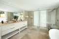 6-Schlafzimmer-Villa  Marbella, Spanien