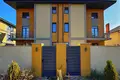 Maison 233 m² Lymanka, Ukraine