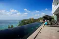 Villa 11 bedrooms 1 600 m² Phuket, Thailand