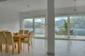 Haus 6 Zimmer 370 m² Kostanjica, Montenegro