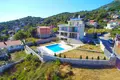 Casa 4 habitaciones 630 m² Bar, Montenegro