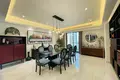 Apartamenty wielopoziomowe 5 pokojów 332 m² Dubaj, Emiraty Arabskie