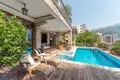 Villa 14 chambres 1 264 m² Budva, Monténégro