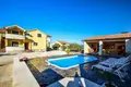 Villa de 7 dormitorios 340 m² Vodice, Croacia