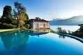 5 bedroom villa 1 000 m² Griante, Italy