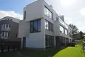 Townhouse 4 bedrooms 245 m² Warsaw, Poland