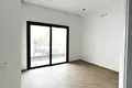 Mieszkanie 3 pokoi 153 m² Jermasoja, Cypr
