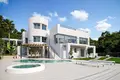 Вилла 4 спальни 416 м² Altea, Испания