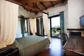 Hotel 1 167 m² en Carpeneto, Italia