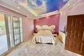 Duplex 6 bedrooms 370 m² Mezitli, Turkey