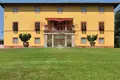 Commercial property 2 280 m² in Lucca, Italy