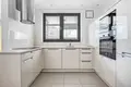 2 room apartment 66 m² in Warsaw, Poland