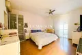 Haus 4 Schlafzimmer 500 m² Latsia, Cyprus