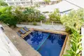 Propiedad comercial  en Karon, Tailandia