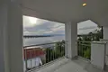 villa de 5 dormitorios 240 m² Omisalj, Croacia