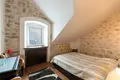 Haus 3 Schlafzimmer 240 m² Dobrota, Montenegro