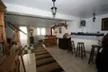 Townhouse 5 bedrooms 240 m² Torrevieja, Spain