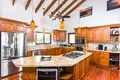 4 bedroom house 554 m² Roatan, Honduras