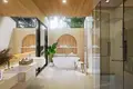 5 bedroom villa 1 013 m² Ratsada, Thailand