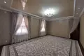Uy 7 xonalar 600 m² Samarqandda