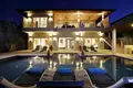 Villa de 7 dormitorios 650 m² Phuket, Tailandia