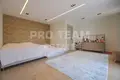 Apartamentos multinivel 5 habitaciones 240 m² Konyaalti, Turquía