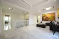 Villa de tres dormitorios 4 555 m² Dubái, Emiratos Árabes Unidos