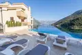 Hotel 590 m² en Morinj, Montenegro