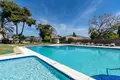 Mieszkanie 2 pokoi 160 m² Estepona, Hiszpania
