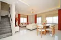 2 bedroom penthouse 105 m² Obakoey, Turkey