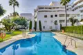 2 bedroom apartment 99 m² Marbella, Spain