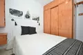 Bungalow de 2 dormitorios 58 m² Torrevieja, España