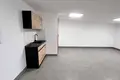 Propiedad comercial 2 habitaciones 51 m² en Varsovia, Polonia