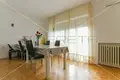 Haus 10 Zimmer 320 m² Zagreb, Kroatien