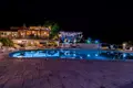 Hotel 2 400 m² in Dubrovnik-Neretva County, Croatia