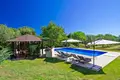 Villa de 4 dormitorios 200 m² Grad Pula, Croacia