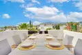 2 bedroom apartment 95 m² Estepona, Spain