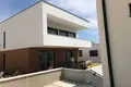 4-Schlafzimmer-Villa 300 m² Stadt Pola, Kroatien